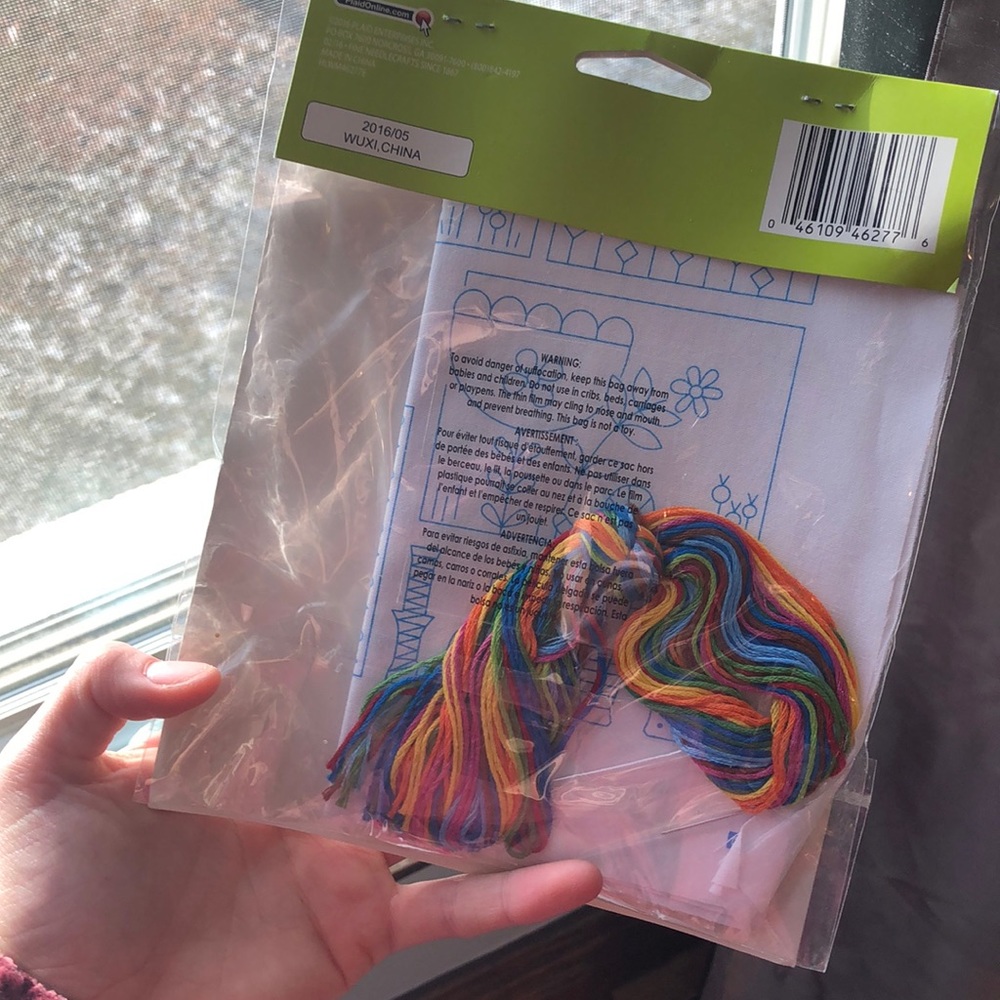 Embroidery Kit :) - Picture 2 of 2